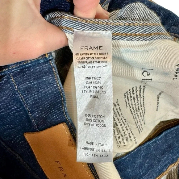 Frame Denim Le Italien True Straight in Rinse Rigid Denim - Picture 13 of 16